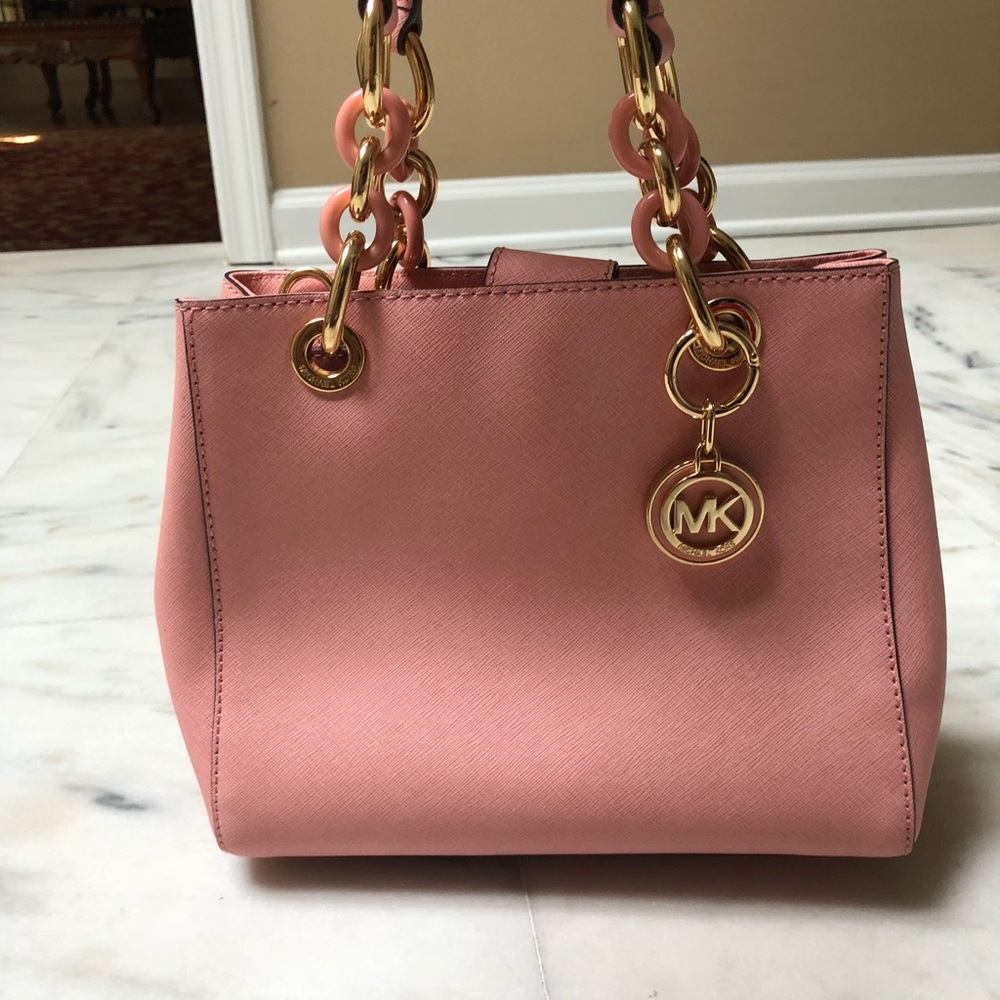 Small vintage Michale Kors purse